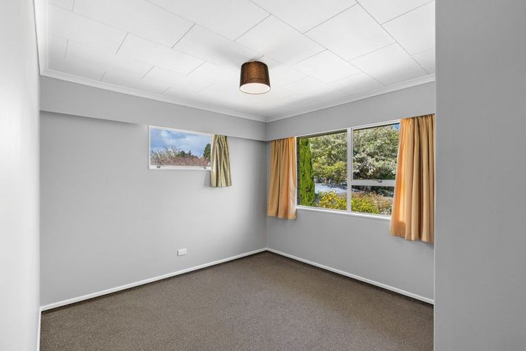 Photo of property in 2 Dee Street, Levin, 5510