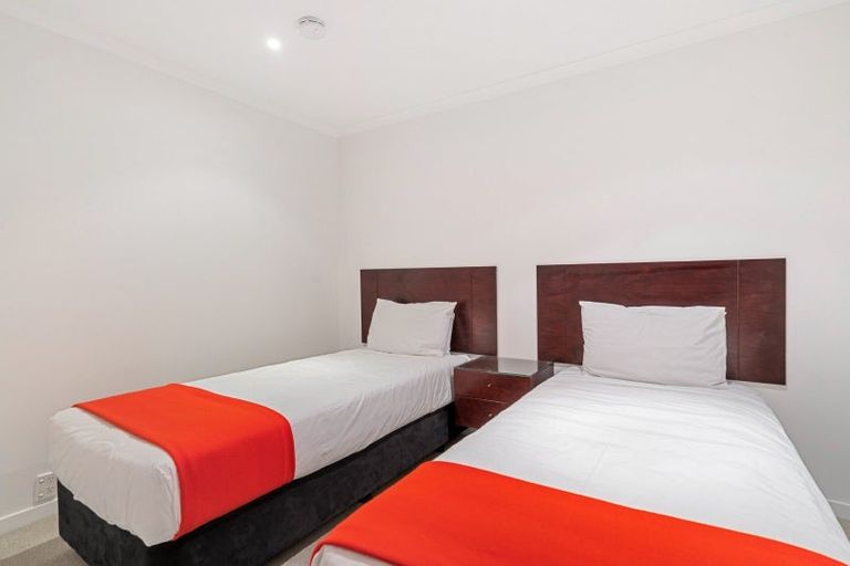 Photo of property in 206/136 Marine Parade, Mount Maunganui, 3116