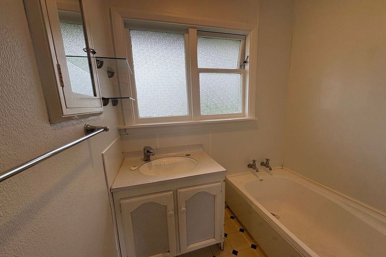 Photo of property in 1 Clearbrook Street, Shirley, Christchurch, 8052