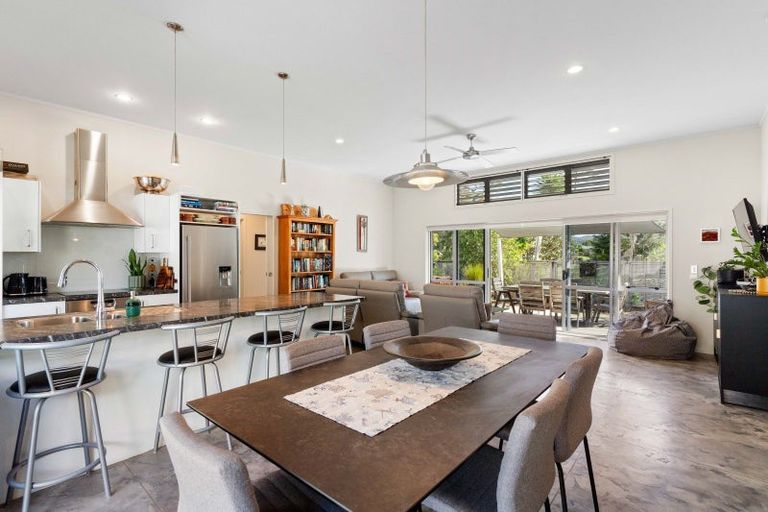 Photo of property in 157 Pauanui Boulevard, Pauanui, Hikuai, 3579