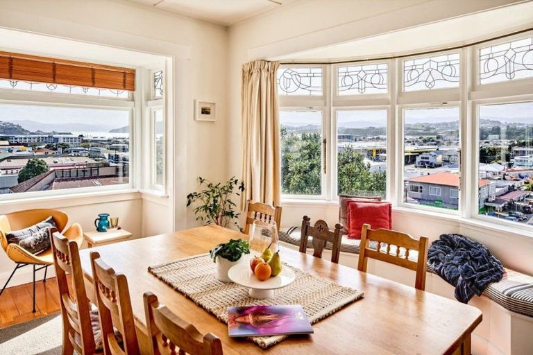 Photo of property in 50 Childers Terrace, Kilbirnie, Wellington, 6022