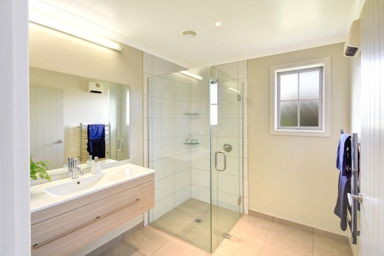 Photo of property in 42 Hagart-alexander Drive, Mosgiel, 9024