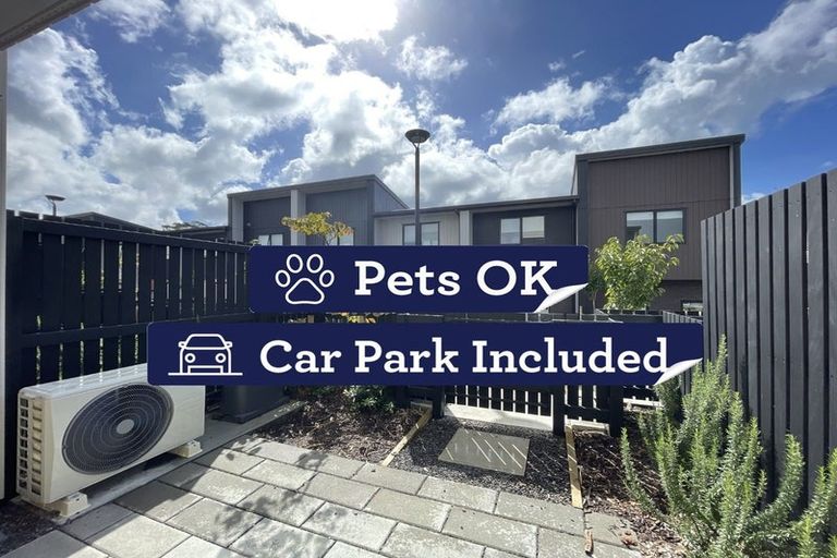 Photo of property in 12/476 West Coast Road, Glen Eden, Auckland, 0602