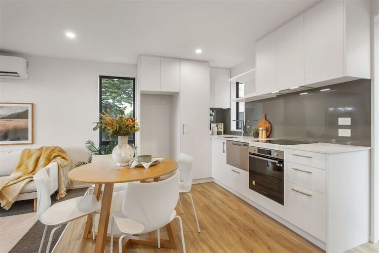 Photo of property in 2/58 Linwood Avenue, Linwood, Christchurch, 8011