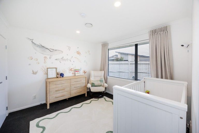 Photo of property in 94 Rosalie Terrace, Kelvin Grove, Palmerston North, 4414