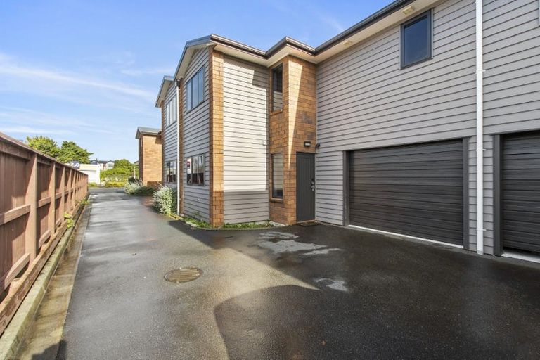 Photo of property in 30u3 Willoughby Street, Whitiora, Hamilton, 3200
