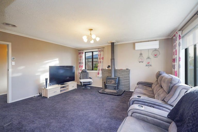 Photo of property in 71 Thornhill Street, Rockdale, Invercargill, 9812