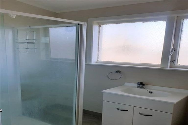 Photo of property in 1/312 Massey Road, Mangere East, Auckland, 2024