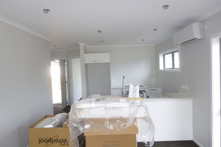 Photo of property in 14u1 Breckons Avenue, Nawton, Hamilton, 3200