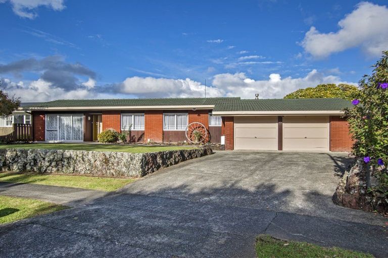 Photo of property in 4 Rugby Place, Te Kamo, Whangarei, 0112