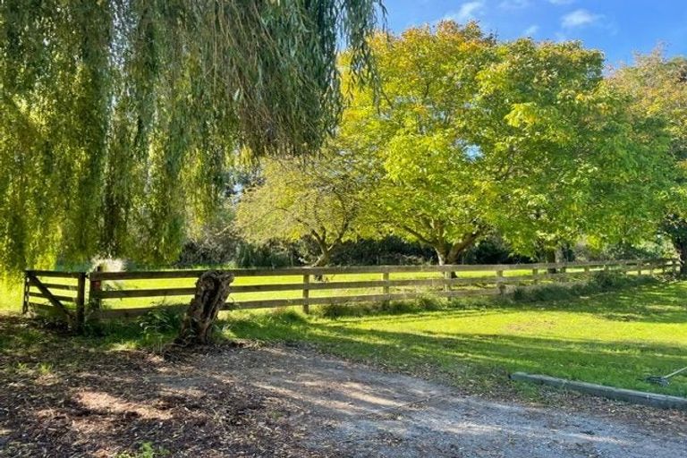 Photo of property in 220 Russley Road, Avonhead, Christchurch, 8042