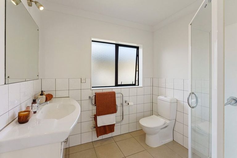 Photo of property in 38 Lemon Street, Otaki, 5512