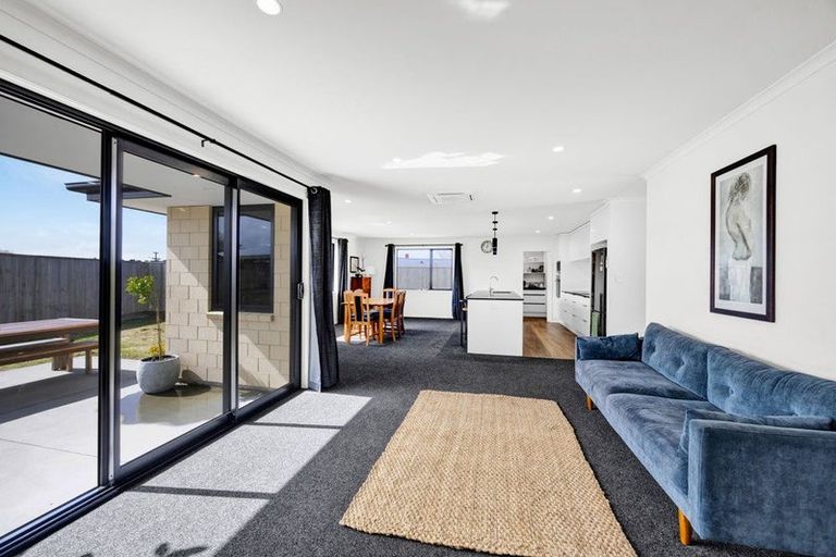 Photo of property in 48b Celia Street, Stratford, 4332