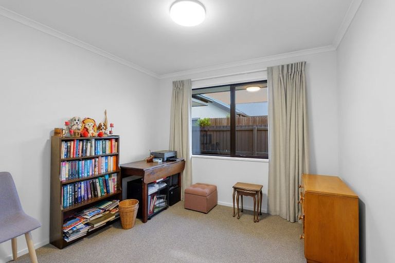 Photo of property in 76 Georgina Street, Marshland, Christchurch, 8083