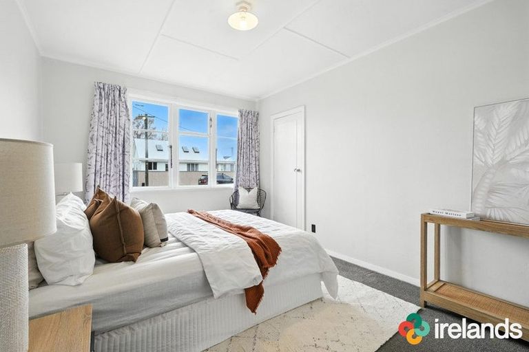 Photo of property in 30 Bateman Avenue, Bryndwr, Christchurch, 8053