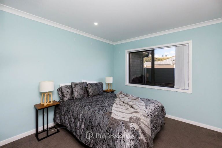 Photo of property in 32 Filmer Crescent, Wallaceville, Upper Hutt, 5018