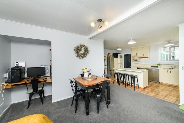 Photo of property in 58 Skerman Street, Marton, 4710