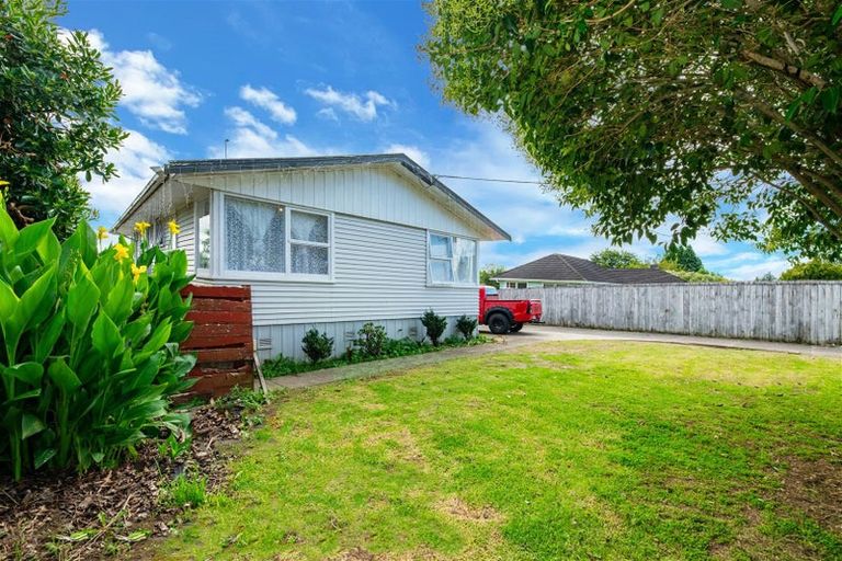 Photo of property in 86 Harrington Road, Henderson, Auckland, 0610