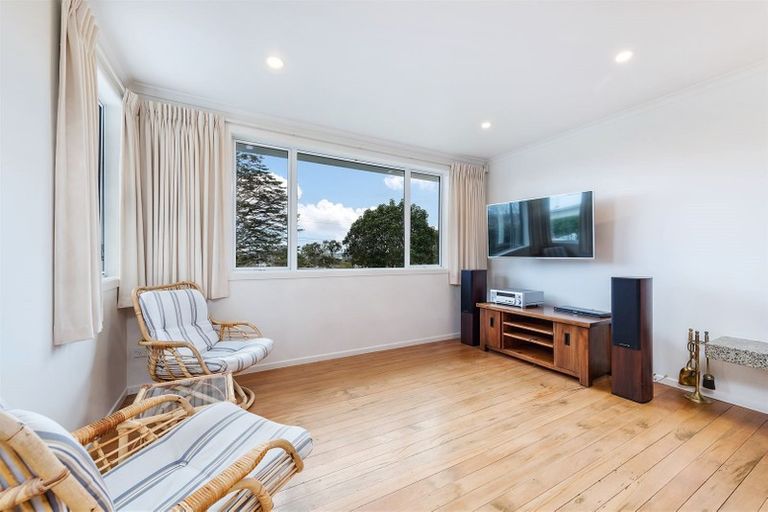 Photo of property in 85 Wharf Road, Te Atatu Peninsula, Auckland, 0610