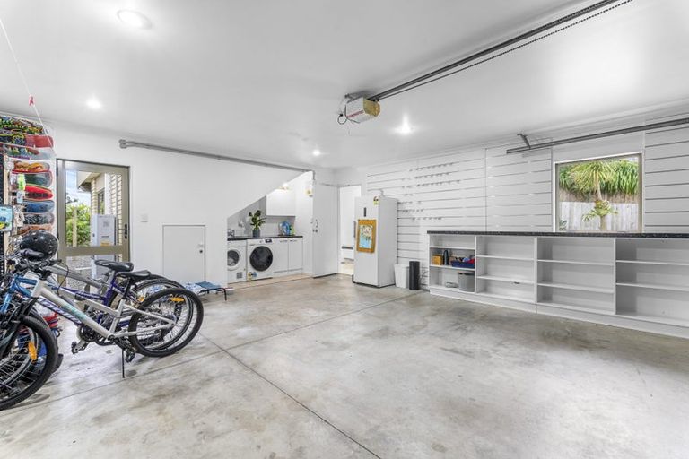 Photo of property in 18 Parris Street, Moturoa, New Plymouth, 4310