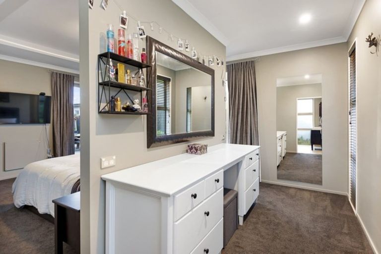 Photo of property in 30 Globe Bay Drive, Templeton, Christchurch, 8042