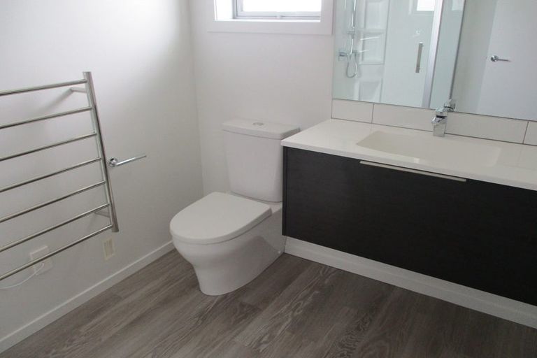 Photo of property in 83 Hinemoa Street, Levin, 5510