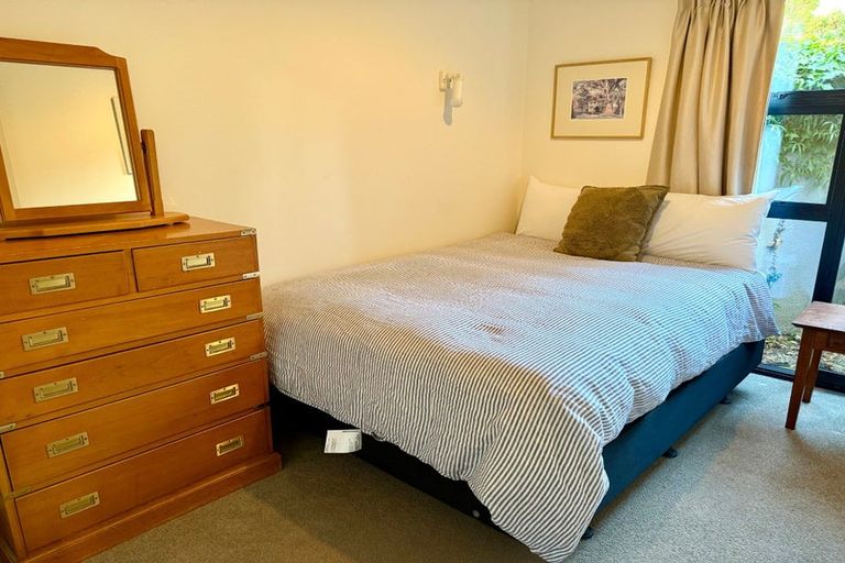 Photo of property in 2/12 Macmillan Avenue, Cashmere, Christchurch, 8022