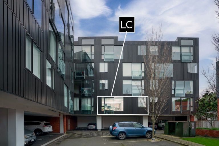 Photo of property in Nouvo Apartments, 21u4i Rugby Street, Mount Cook, Wellington, 6021