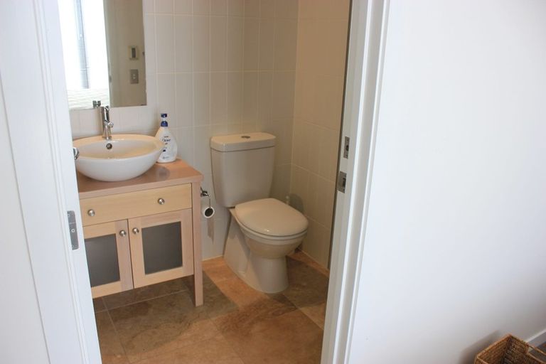Photo of property in 140 Gills Road, Albany Heights, Auckland, 0632