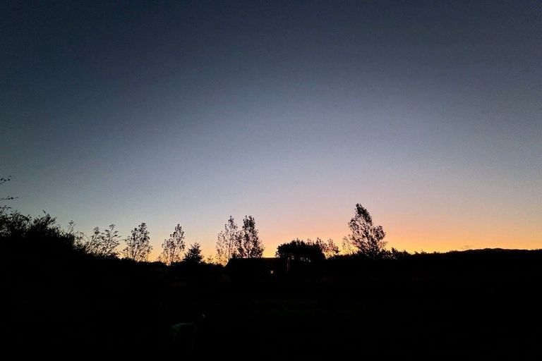 Photo of property in 10/3 Severn Street, Island Bay, Wellington, 6023