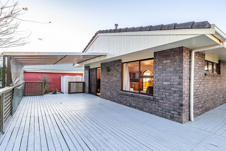 Photo of property in 70a Highbury Drive, Levin, 5510