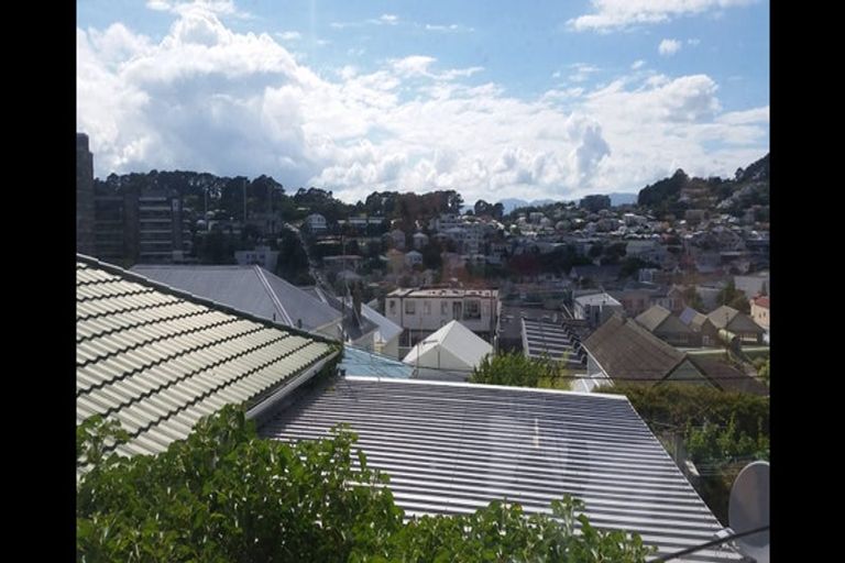 Photo of property in 25 Hall Street, Newtown, Wellington, 6021