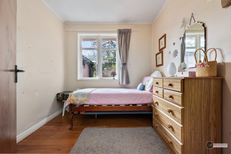 Photo of property in 11 Manuka Street, Stokes Valley, Lower Hutt, 5019