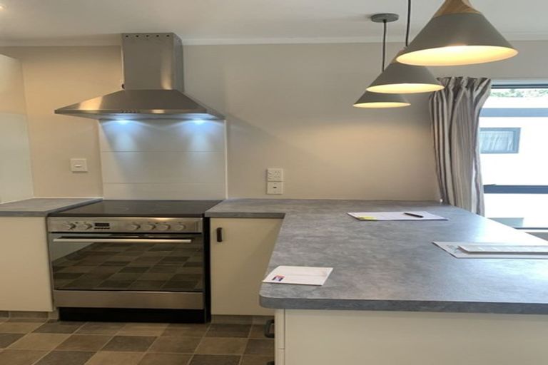 Photo of property in 22a&b Milton Road, Bluff Hill, Napier, 4110