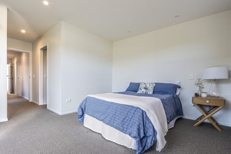 Photo of property in 3 Mirek Street, Waikanae, 5036