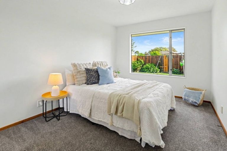 Photo of property in 32 Kintyre Drive, Broomfield, Christchurch, 8042