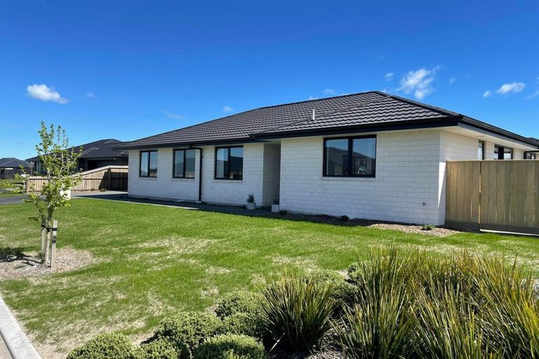 Photo of property in 15 Gracia Avenue, Rolleston, 7615