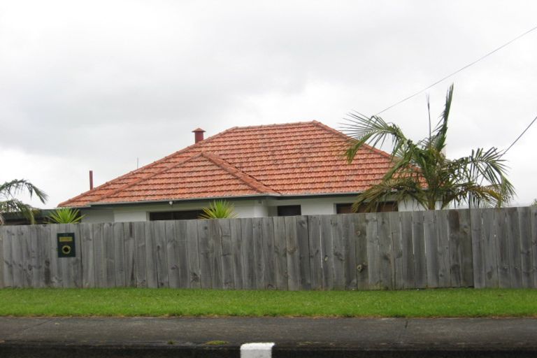 Photo of property in 22 Commins Road, Onerahi, Whangarei, 0110