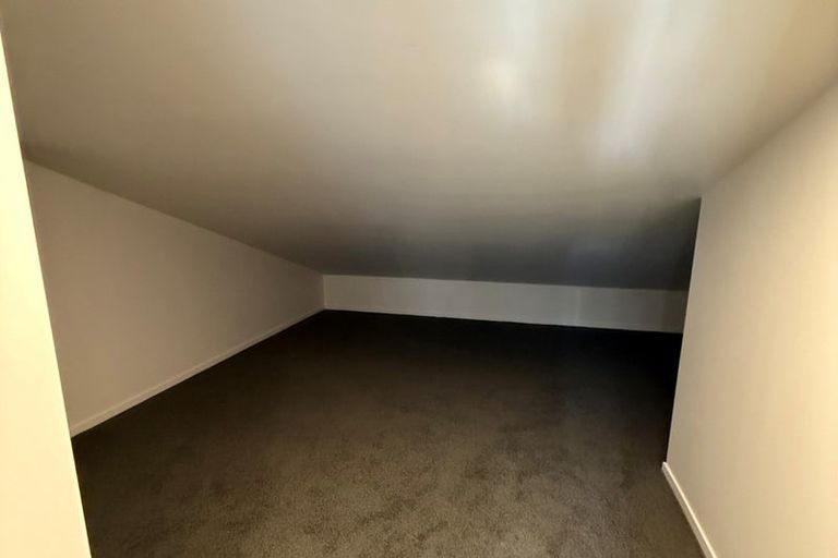 Photo of property in 12 Kamahi Place, Paraparaumu, 5032