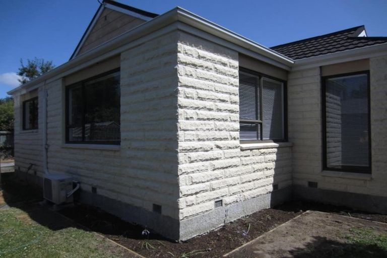 Photo of property in 199 Centaurus Road, Saint Martins, Christchurch, 8022
