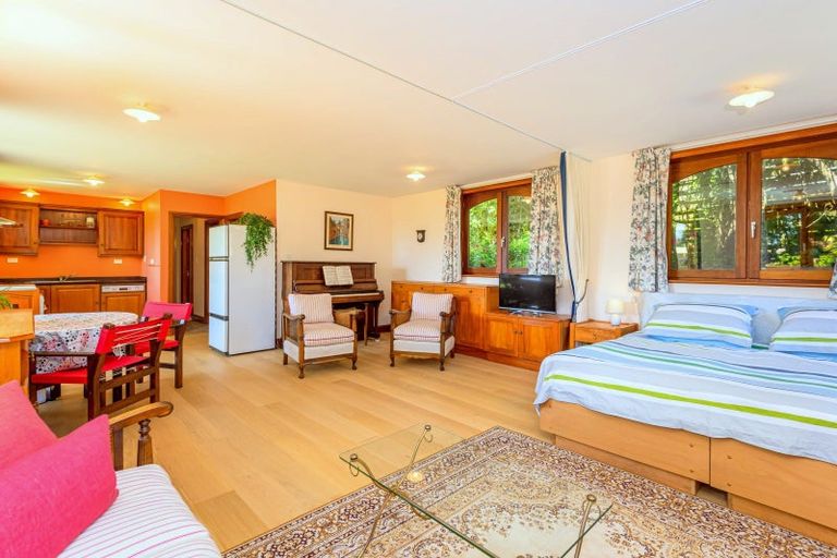 Photo of property in 12 Godley Drive, Scarborough, Christchurch, 8081
