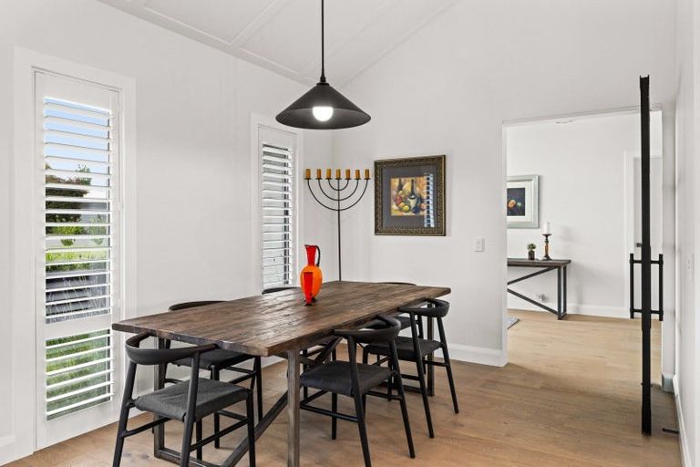 Photo of property in 58 Breadalbane Avenue, Havelock North, 4130