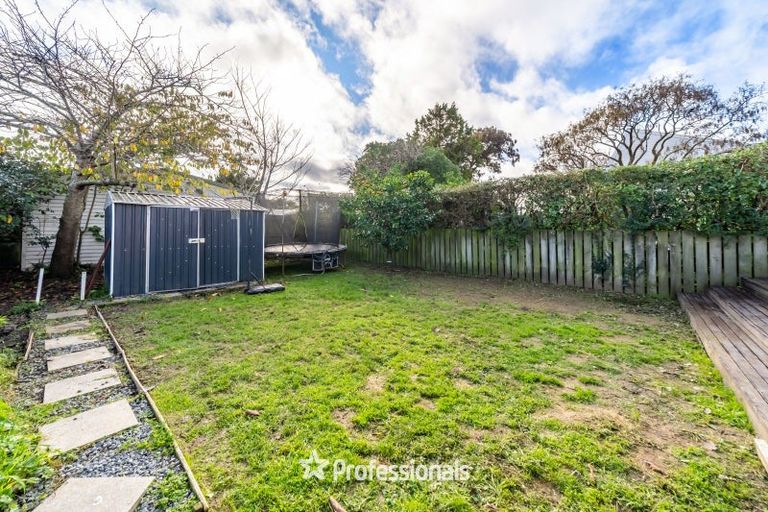 Photo of property in 24 Godley Street, Waterloo, Lower Hutt, 5011