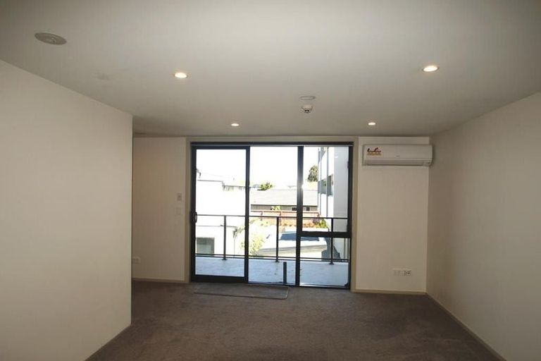 Photo of property in 4/378 Worcester Street, Linwood, Christchurch, 8011