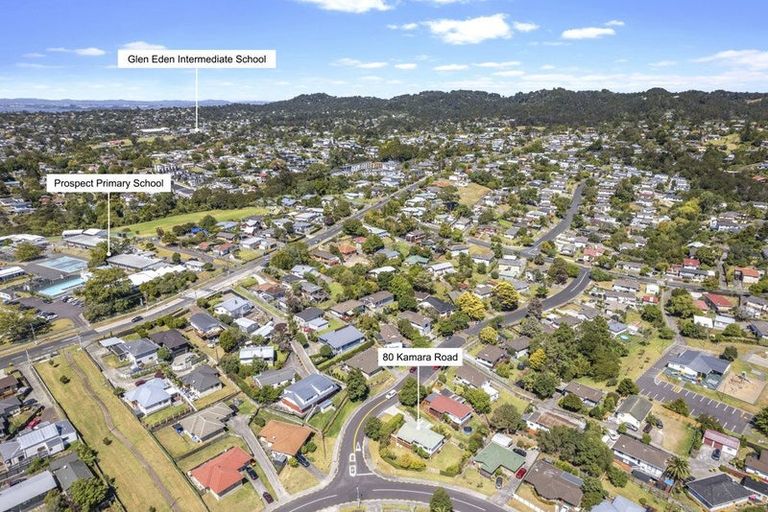 Photo of property in 80 Kamara Road, Glen Eden, Auckland, 0602