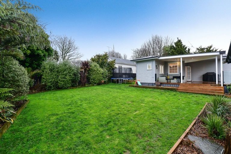 Photo of property in 3 Moore Street, Leamington, Cambridge, 3432