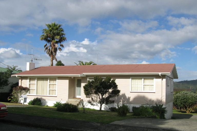 Photo of property in 18 Hoey Street, Te Kamo, Whangarei, 0112