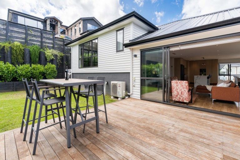 Photo of property in 116 Lisle Farm Drive, Pukekohe, 2120