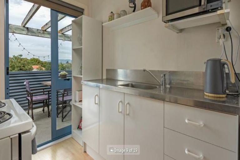 Photo of property in 16 Freyberg Street, Roslyn, Palmerston North, 4414