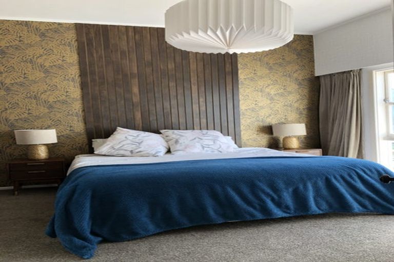 Photo of property in 36 Evans Bay Parade, Roseneath, Wellington, 6021